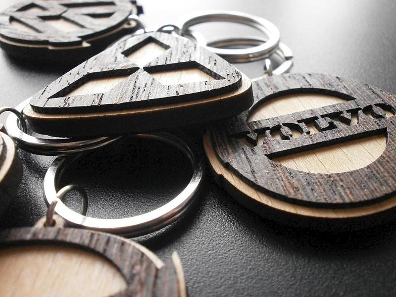 1024 X 768 113.2 Kb 1024 X 768 134.0 Kb 1024 X 768 138.5 Kb 1024 X 768 117.3 Kb Брелки и подвески из ценных пород дерева