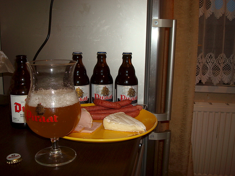 1920 X 1440 966.9 Kb (18+)   .    -  'Izh-beer'
