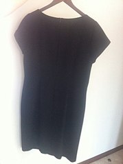 451 X 604 25.0 Kb 451 X 604 28.7 Kb Продается платье-футляр!