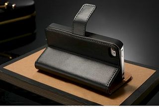 500 X 347 18.7 Kb 500 X 347 19.3 Kb 500 X 347 19.0 Kb 500 X 468 28.4 Kb    Apple, Samsung
