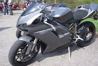 624 X 421 138.1 Kb Kawasaki zxr250R