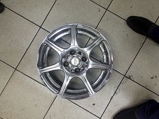 320 x 240 срочно продаются литые диски(хром) r14! rw premium h-134 chrome(фото)