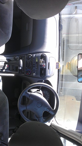 1840 X 3264 911.8 Kb Nissan Sunny 1998 . 
