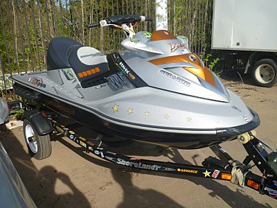 1600 X 1200 634.3 Kb   BRP RXT SeaDoo 2009 ..