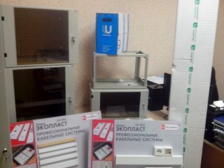 604 X 453 42.8 Kb 453 X 604 43.5 Kb  UTP,  , - + 