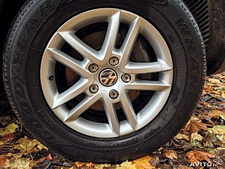 640 X 480 65.6 Kb 640 X 480 78.0 Kb ������ ����� Volkswagen Touareg R-17