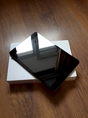 1920 X 2560 163.7 Kb  iPad mini Wi-Fi 32Gb ( 3G) () 10..