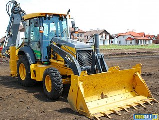 1015 X 768 185.3 Kb  - Jonh Deere 325K