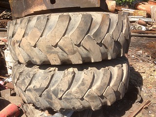 1920 X 1440 856.4 Kb      --131 570-711 (2100-28