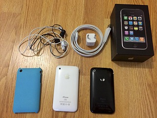 1920 X 1440 574.0 Kb 1920 X 1440 560.0 Kb Продам 2 iPhone 3G по цене одного. ФОТО