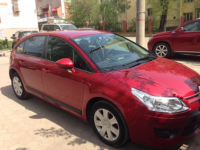 1306 X 980 474.6 Kb Citroen C4 2010 .