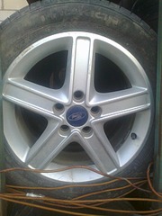 1920 X 2560 857.6 Kb   