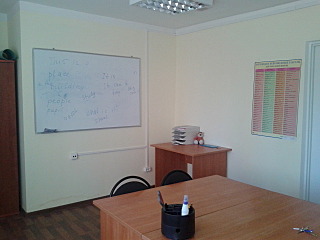 640 X 480  85.0 Kb 640 X 480  82.5 Kb     