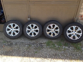 1920 X 1440 782.7 Kb     (  )