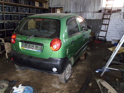 640 X 480 140.8 Kb 640 X 480 142.7 Kb 640 X 480 140.3 Kb 640 X 480 137.9 Kb  Chevrolet Spark ( )