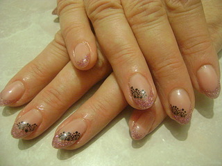 1920 X 1440 626.0 Kb    - . !