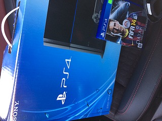 1920 X 1440 530.8 Kb  Sony PlayStation 4 -19