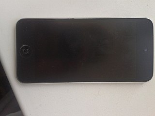 1280 X 960 122.9 Kb    Apple IPod 5