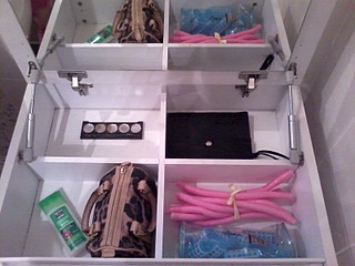 1600 X 1200 509.3 Kb 1200 X 1600 392.7 Kb 1200 X 1600 352.5 Kb    