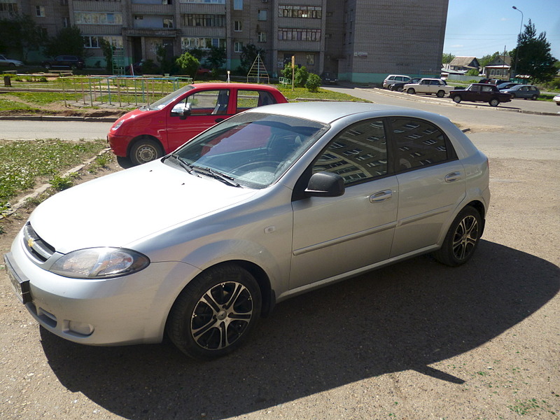 1920 X 1440 663.7 Kb Chevrolet Lacetti 2011 г. Один хозяин. Срочная продажа. Фото.