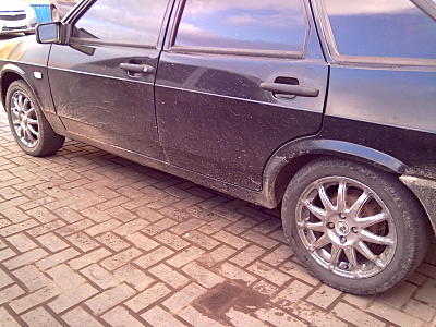 1600 X 1200 269.9 Kb      R15  - 5,5 