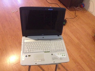 1920 X 1440 735.2 Kb   17" Acer Aspire + Mac Ibook G4