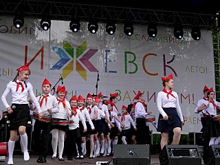 1280 X 960 249.9 Kb  ,  :(