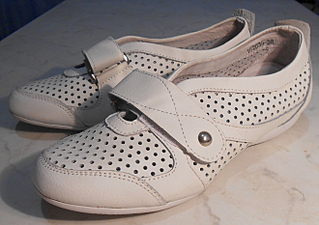 660 X 466 241.3 Kb 695 X 593 315.5 Kb 573 X 434 232.9 Kb 538 X 449 224.6 Kb  .rieker + .  