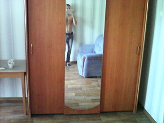 1600 X 1200 256.7 Kb   3   