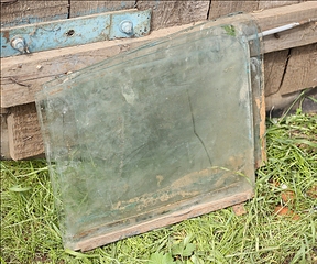 922 X 768 613.1 Kb 915 X 768 548.1 Kb 578 X 1024 548.9 Kb 768 X 972 413.0 Kb 733 X 1024 429.2 Kb    "" 