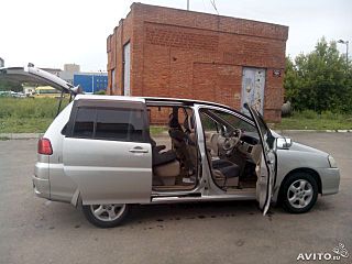 640 X 480 45.8 Kb Nissan Liberty,2002 г.