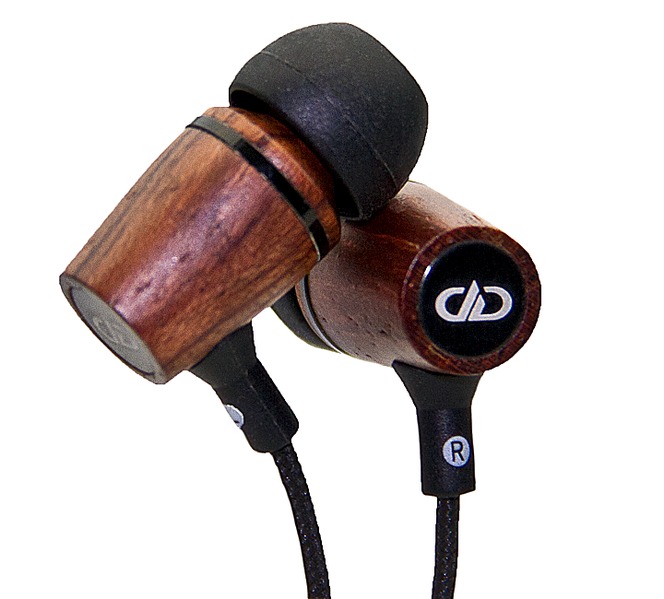 720 X 650 337.6 Kb  dd audio dxb 1.1 !!