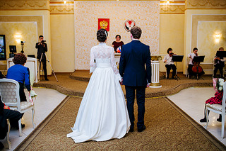 1200 X 800 512.8 Kb 1200 X 800 327.5 Kb 800 X 1200 283.4 Kb Свадебные платья-продажа
