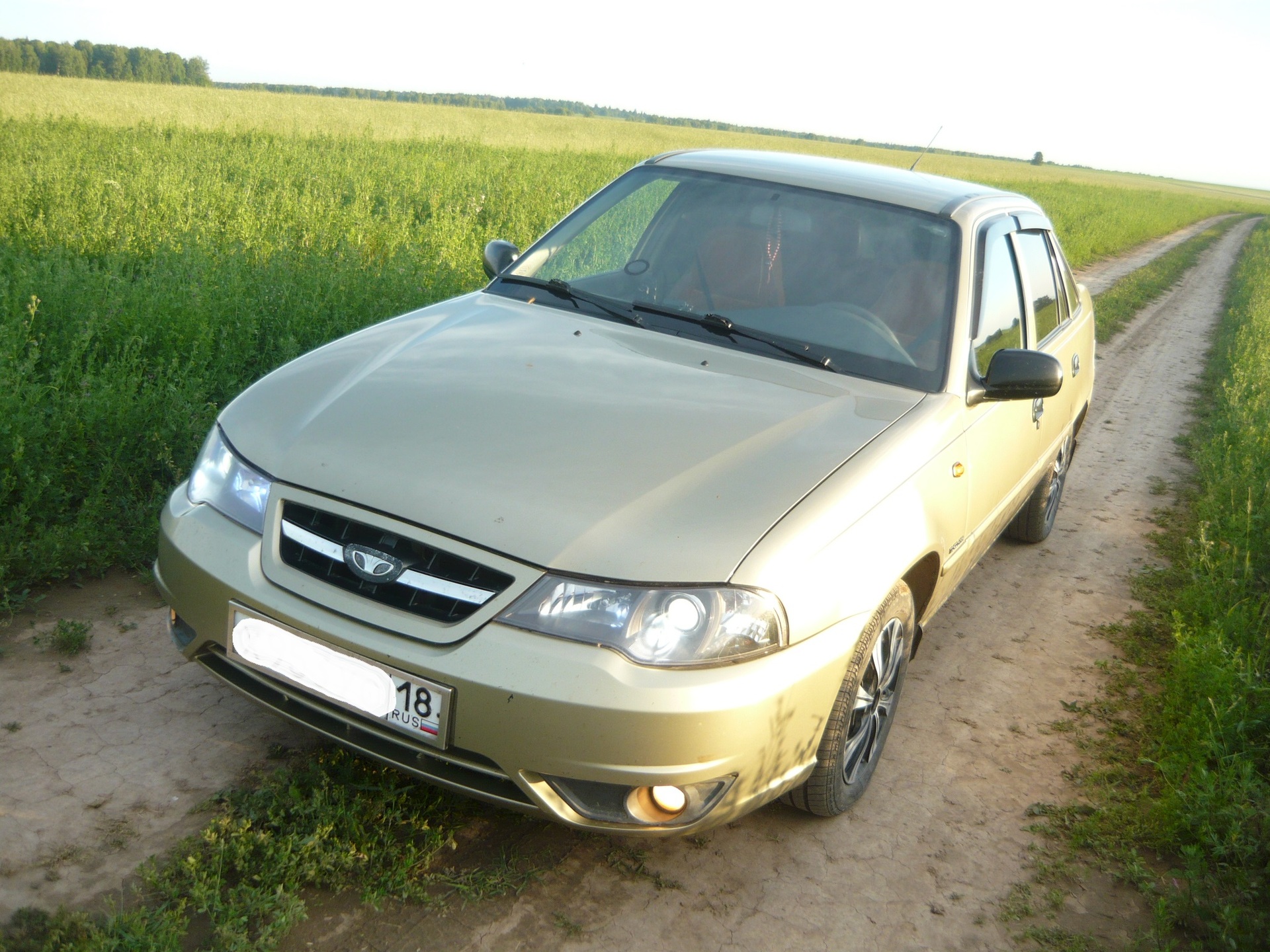 Даевоо Нексия 2011