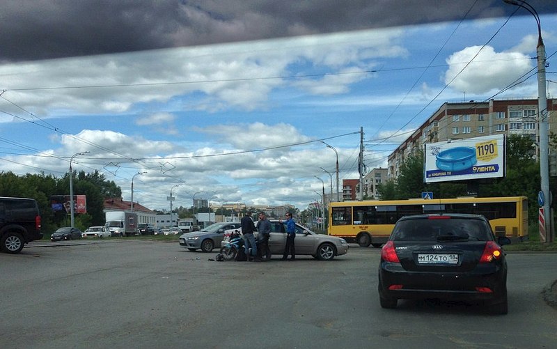 1068 X 669 122.5 Kb 1280 X 956 163.5 Kb 1280 X 772 186.7 Kb 27.06.2014 ДТП с мото на КМаркса - Чугуевского