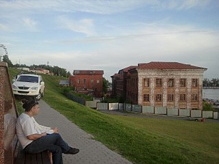 640 X 480 56.4 Kb 640 X 480 56.8 Kb ()  ,  4