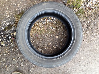 1920 X 1440 472.0 Kb bridgestone potenza 225-50-17  9000