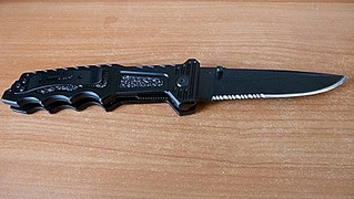 399 X 225 31.7 Kb Нож Зубр - Диверсант новый в коробке продам. Доступный аналог ExtremaRatio.