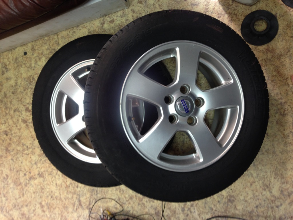 Колеса Volvo R15 5x108 + лето Michelin Energy 195/65/15