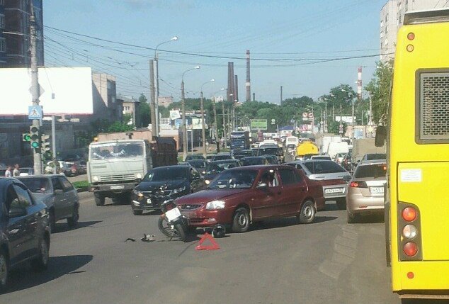 634 x 429 768 x 437 07.07.2014 ДТП с мото на пересечении ул. К. Либкнехта и Красноармеская