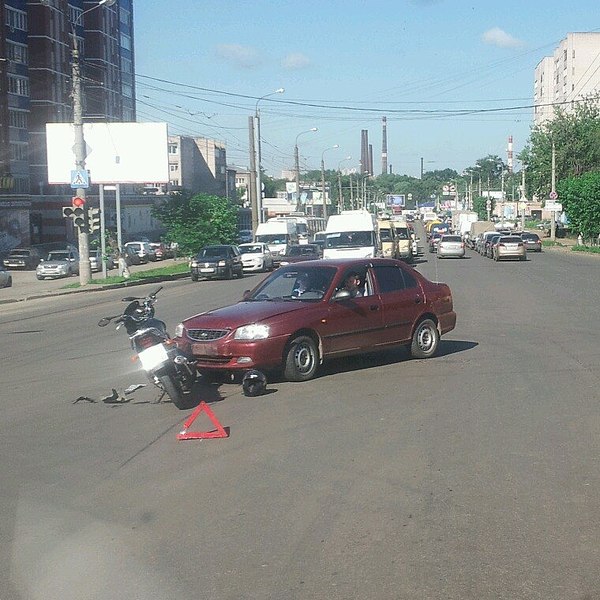 760 X 760 123.3 Kb 634 x 429 768 x 437 07.07.2014 ДТП с мото на пересечении ул. К. Либкнехта и Красноармеская