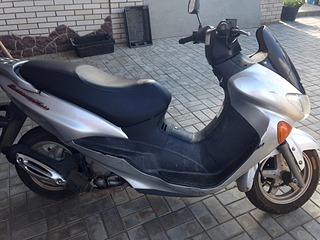 1920 X 1440 553.9 Kb  suzuki avenis 1503 2000