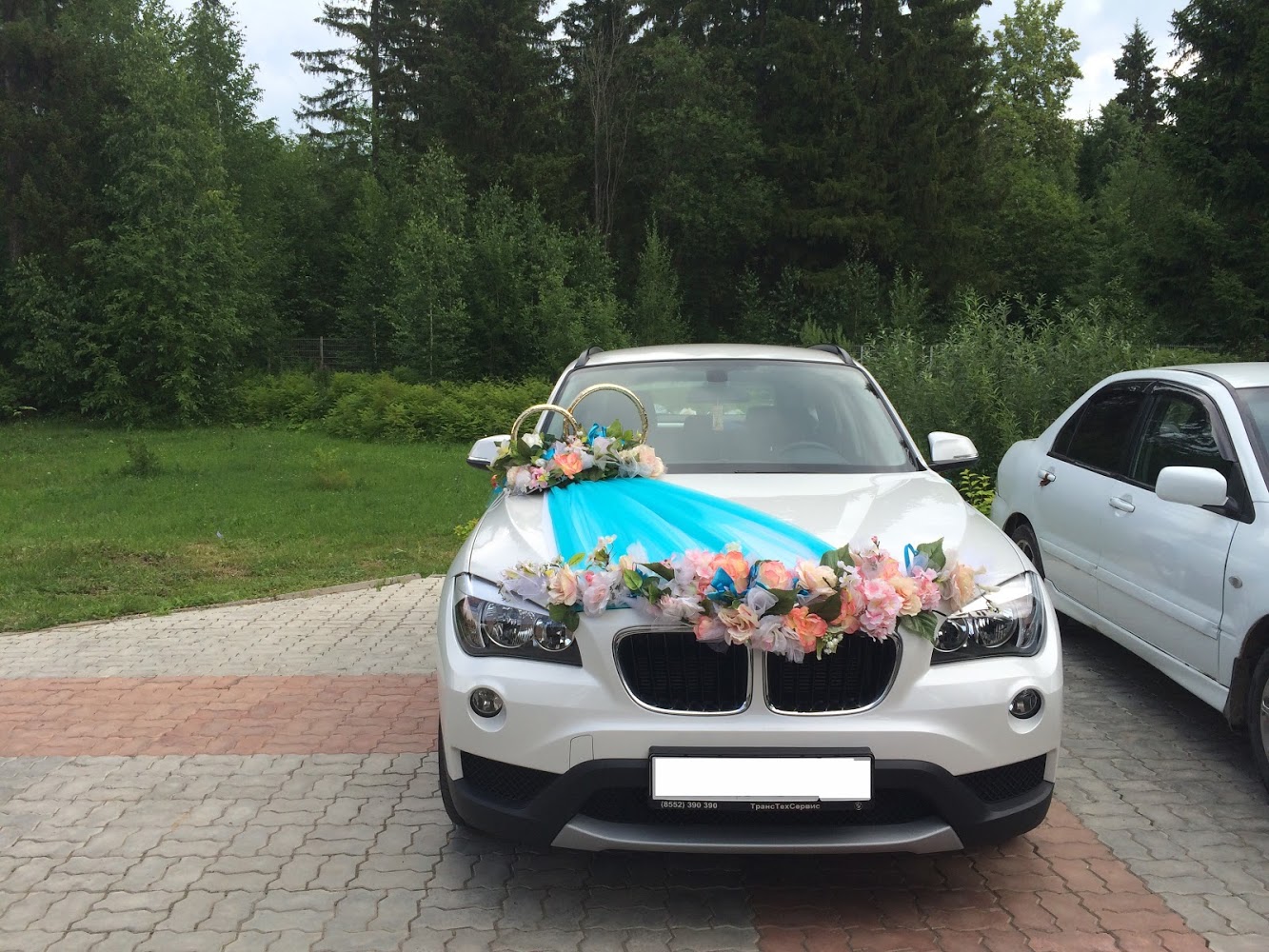 Свадебная БМВ x5 белая