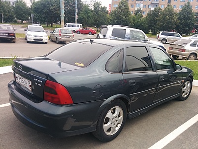 1920 X 1440 800.1 Kb 1920 X 1440 654.4 Kb Opel Vectra B  2000 . 1.6 MT /    4WD  