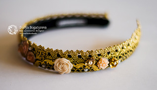 1200 X 689 551.0 Kb 1200 X 756 506.6 Kb 1200 X 694 521.3 Kb Darya Bogatyreva: ободки в стиле Dolce&Gabbana, ягодные тиары, цветочные венки