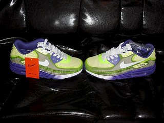 604 X 453 53.1 Kb  Nike Airmax)