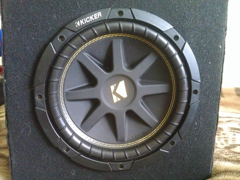 1280 X 960 263.2 Kb    Kicker 10"  - - 