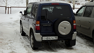 800 X 451 318.5 Kb Mitsubishi Pajero 2001 .