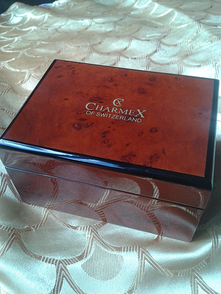 1920 X 2560 342.5 Kb   