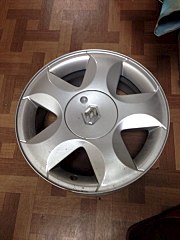 720 X 960 111.4 Kb   R15  Sandero Stepway (2)